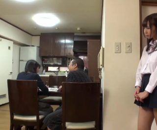 Gạ tình chồng mới của mẹ